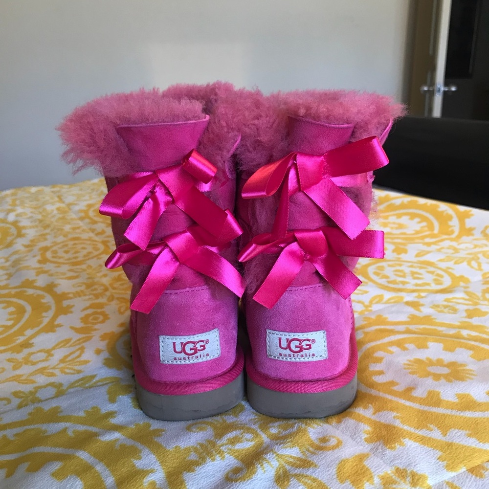 Ugg Australia pink bow boot
